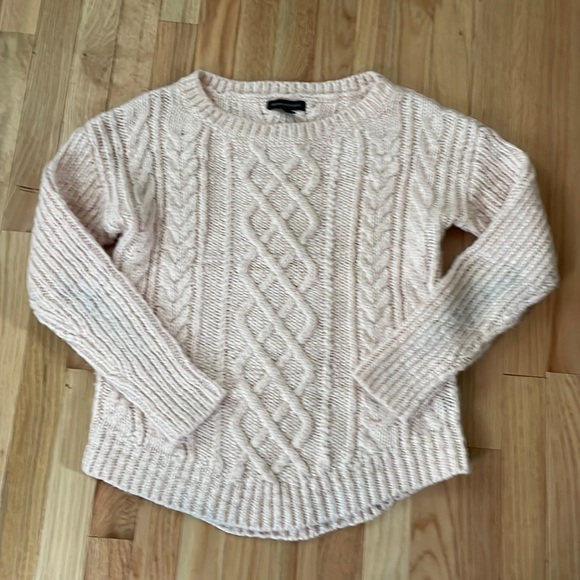 Banana Republic Sweaters - Banana Republic Sweater Womens Small Pink Wool Cable Knit Chunky Crewneck Ladies